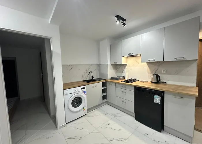 Gorska Ostoja * Jugów